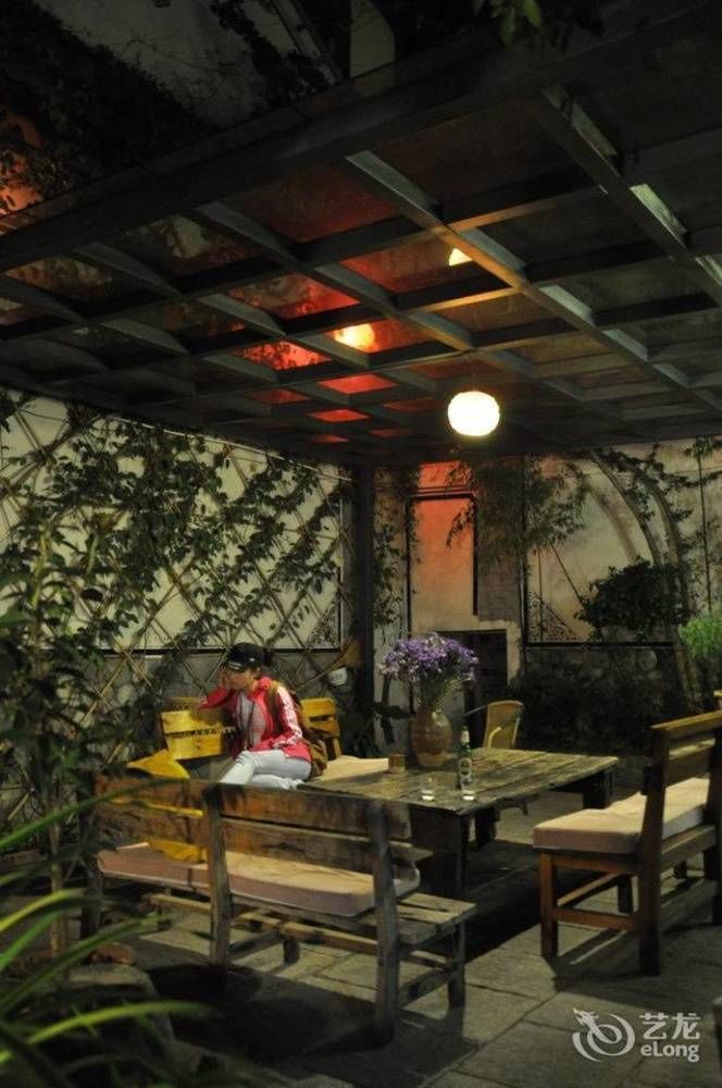 Four Seasons Youth Hostel Dali  Zewnętrze zdjęcie